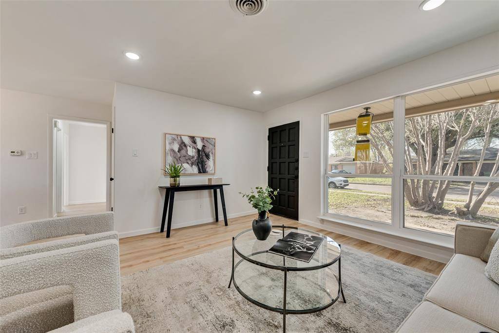 Garland, TX 75042,2809 Maple Drive