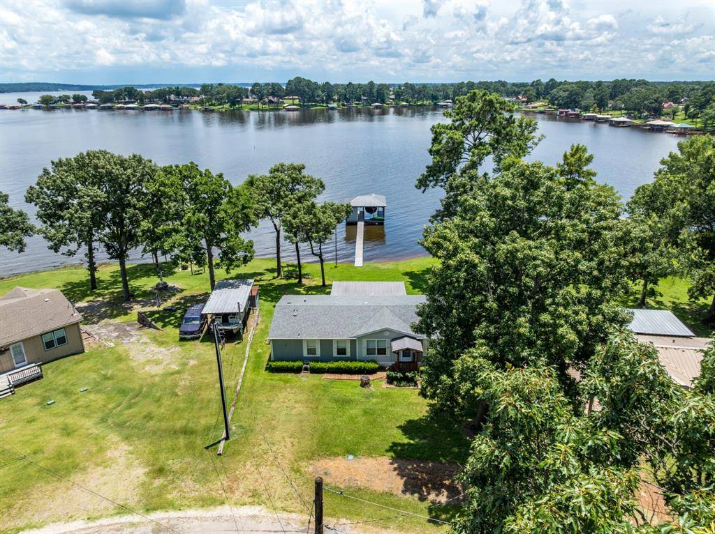 Chandler, TX 75758,21516 Water Ridge Road