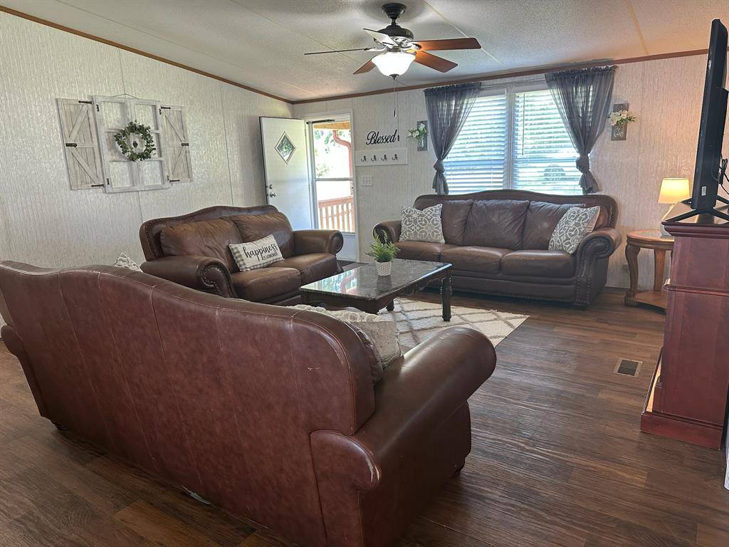 Chandler, TX 75758,21516 Water Ridge Road