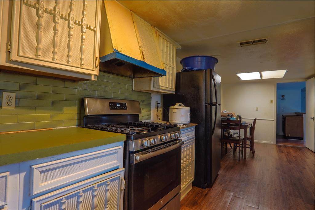 Garland, TX 75043,4329 Mayflower Drive