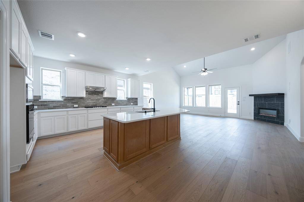 Little Elm, TX 75068,2116 Corbera Drive