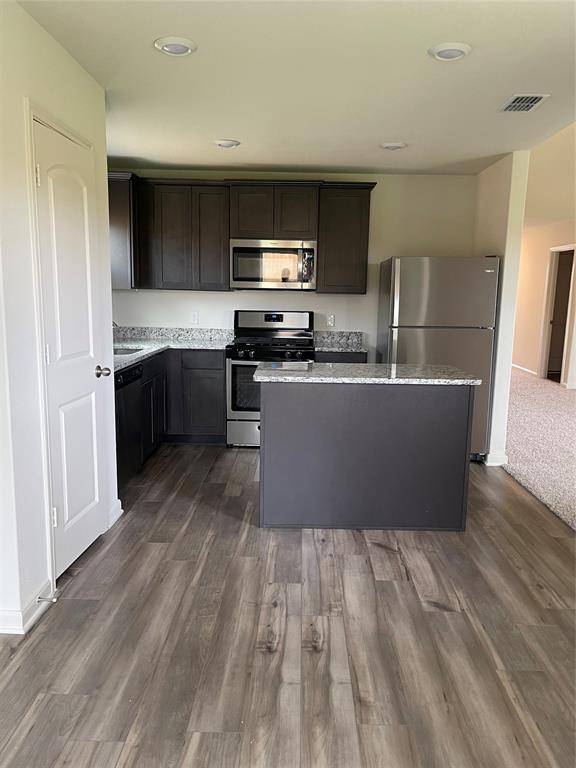 Ponder, TX 76259,8122 Big Timber Trail