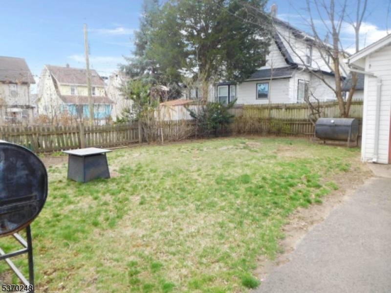 Clifton City, NJ 07011,348 Lakeview Ave