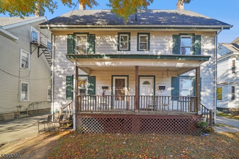 Morristown Town, NJ 07960,11 Hillairy Ave