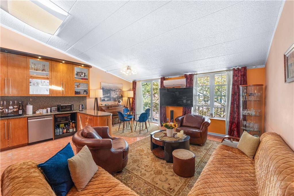 Brooklyn, NY 11209,328 101st ST #36E