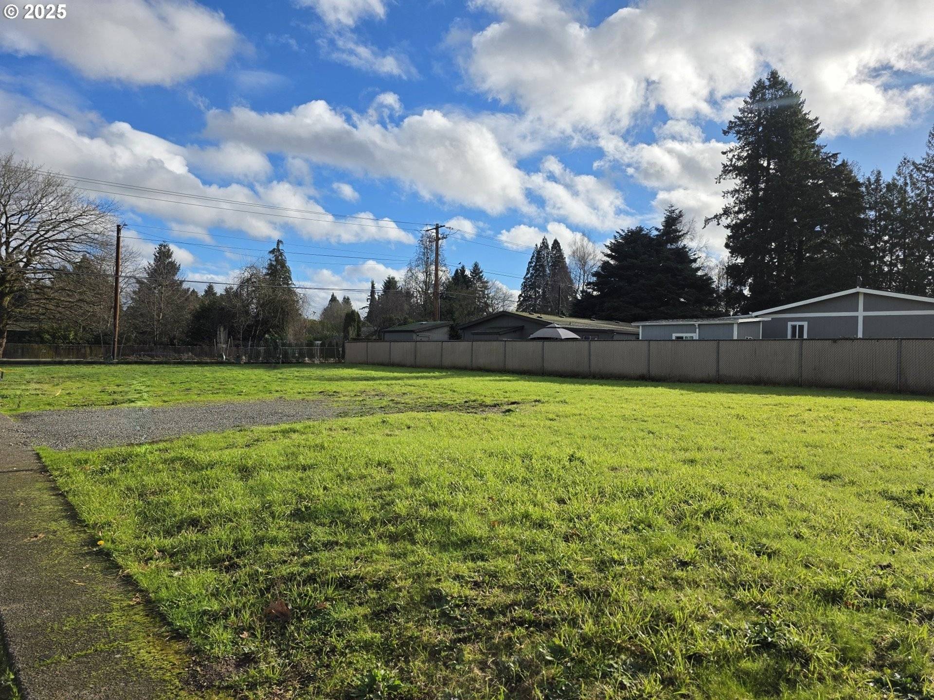 Milwaukie, OR 97222,10515 SE LINWOOD AVE