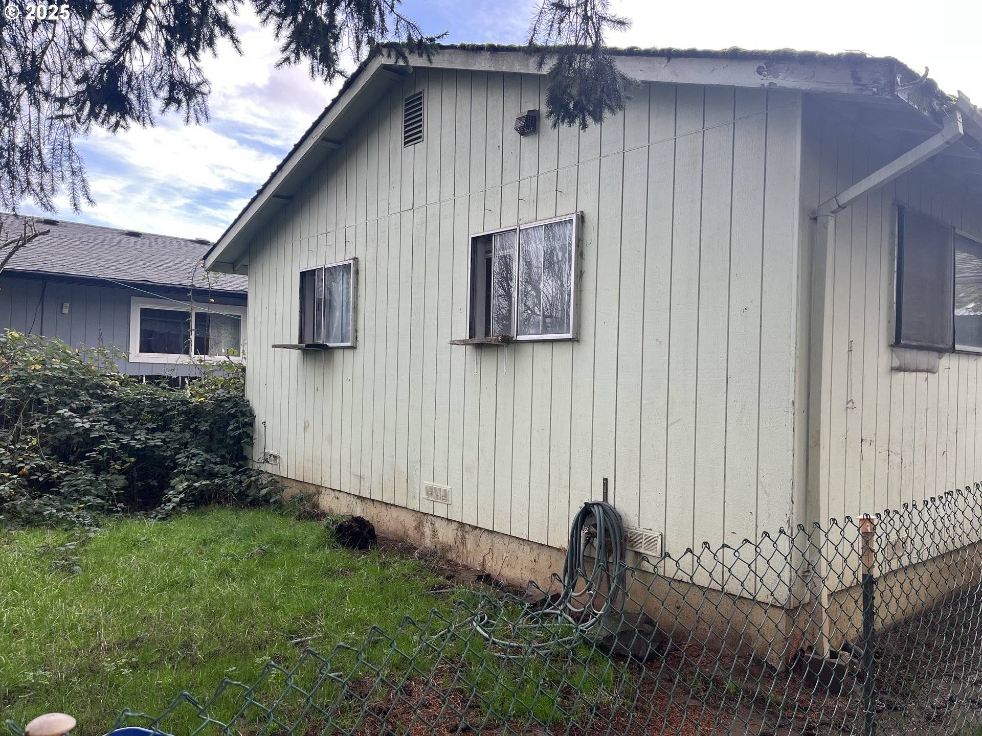 Forest Grove, OR 97116,1821 26TH AVE