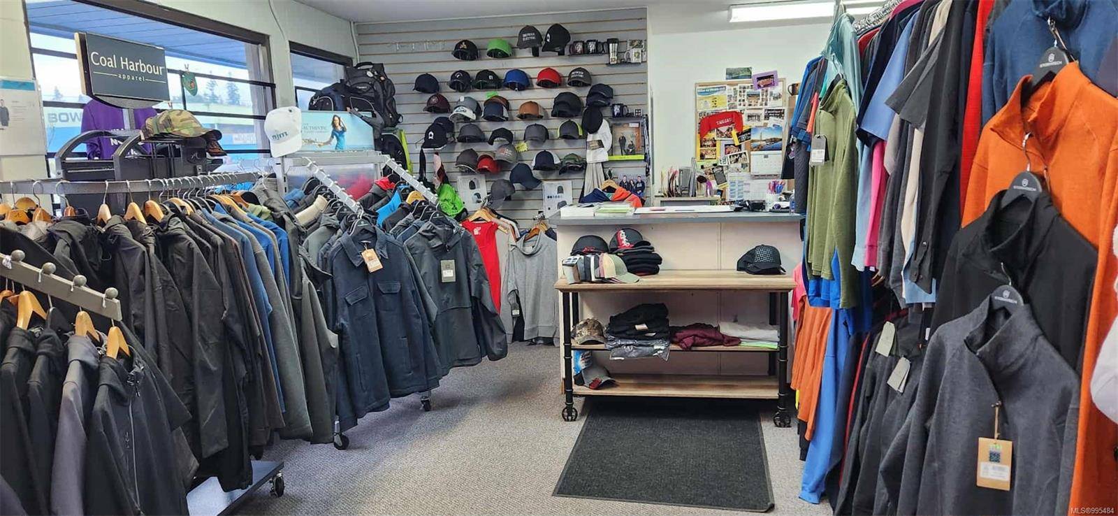 Campbell River, BC V9W 3G2,1690 Maple St