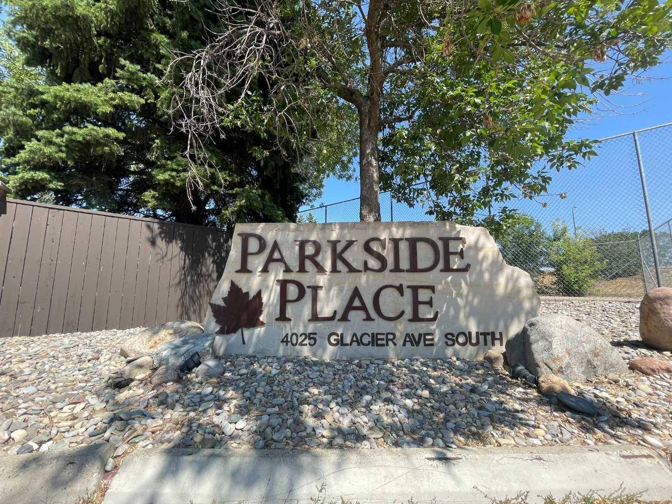 Lethbridge, AB T1K 3P2,4025 Glacier AVE S #22