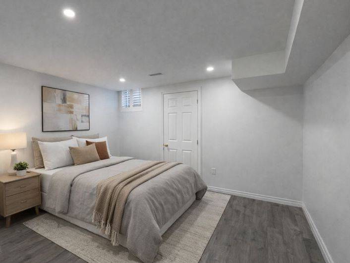 Toronto E11, ON M1B 6E8,38 Meandering TRL #Room