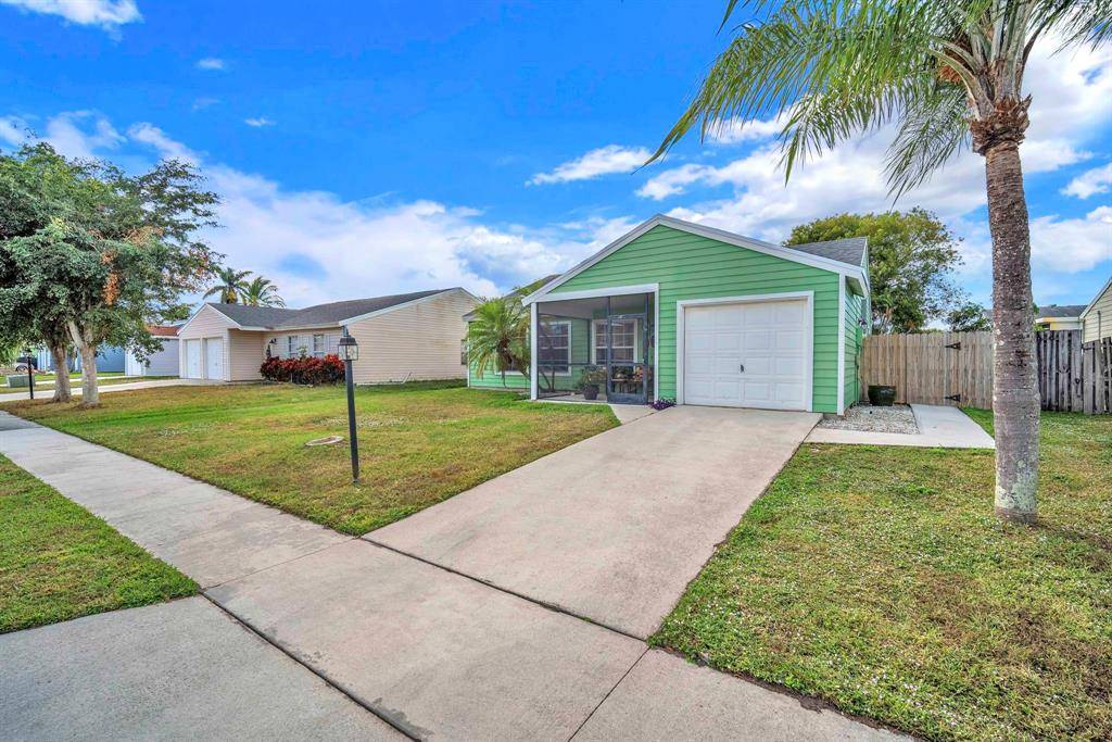 Lake Worth, FL 33467,5235 Edgewood Drive