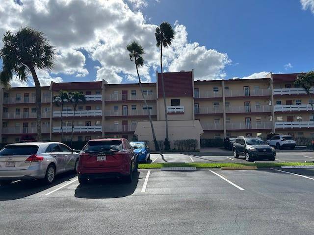 Margate, FL 33063,1000 Country Club Dr #403