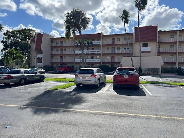 Margate, FL 33063,1000 Country Club Dr #403