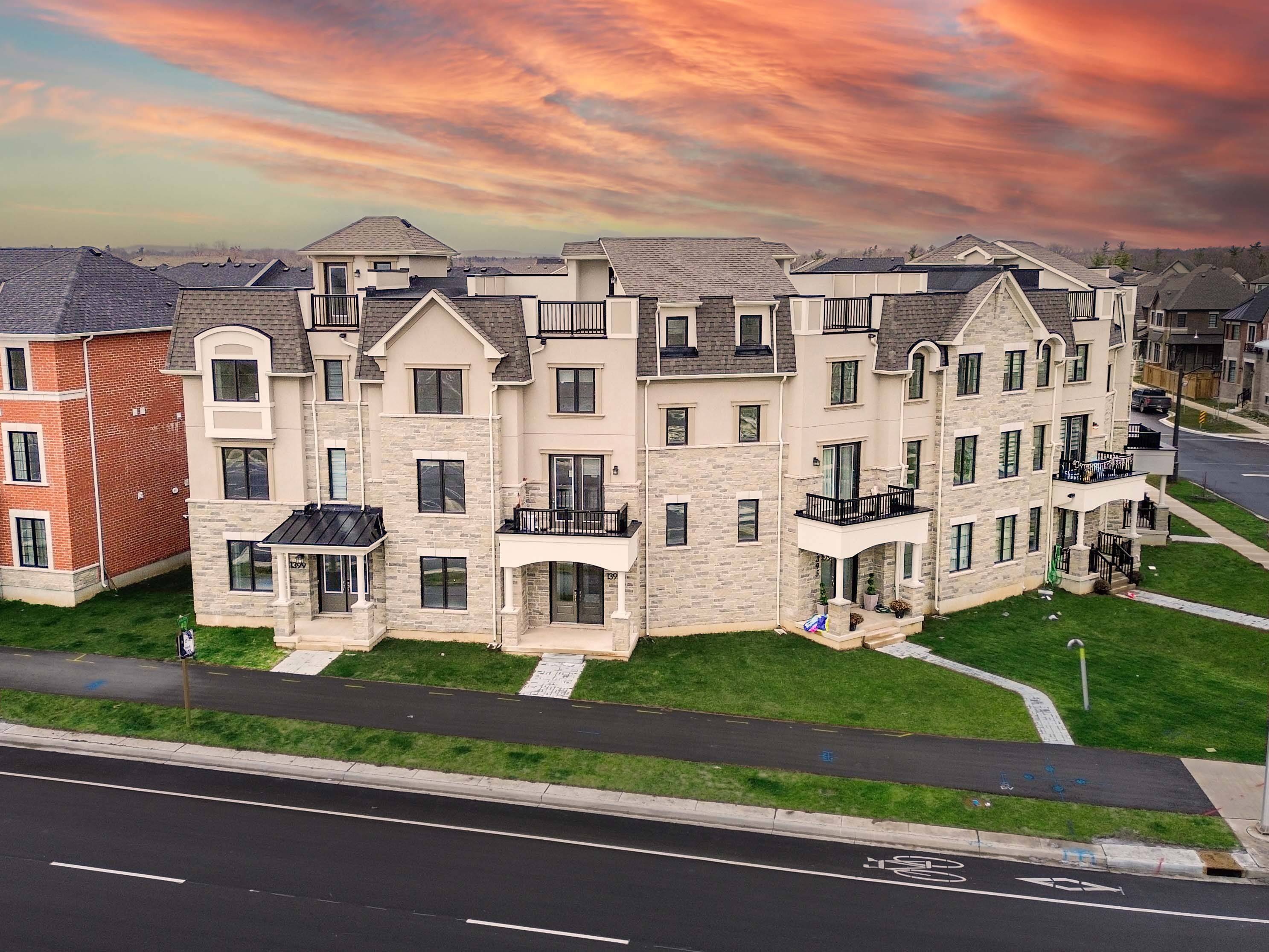 Oakville, ON L6M 5N8,1397 William Halton Pkwy