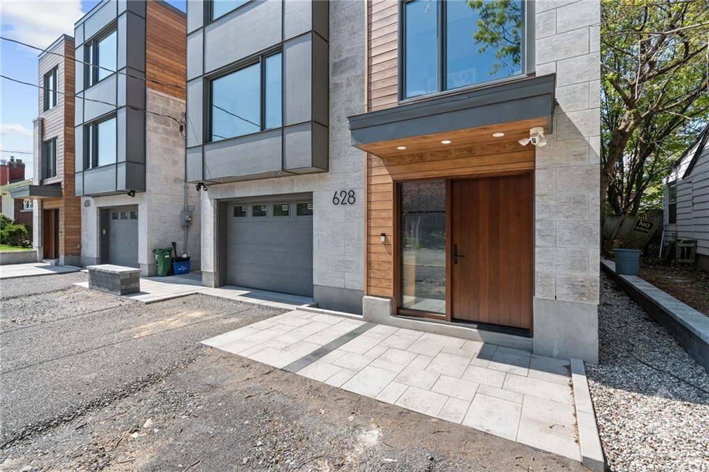 Westboro - Hampton Park, ON K1Z 6E5,628 PARKVIEW RD