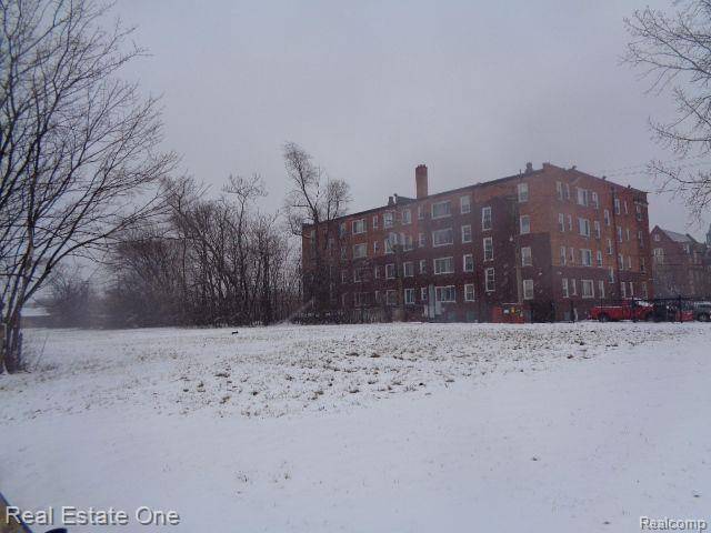 Detroit, MI 48206,2691 ROCHESTER ST