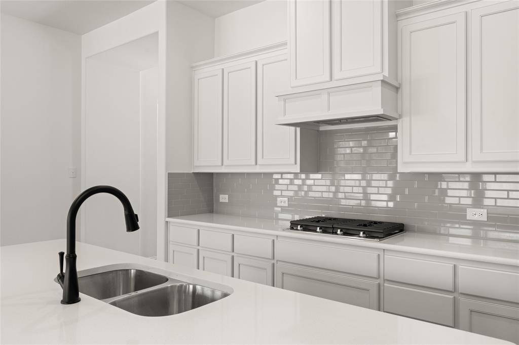 Granbury, TX 76049,345 Paddle Boat Drive