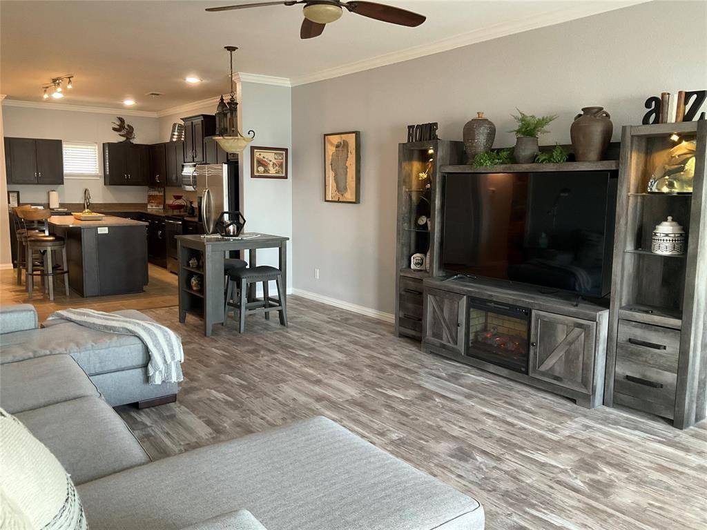 Corsicana, TX 75109,9900 Spur 294 #3402