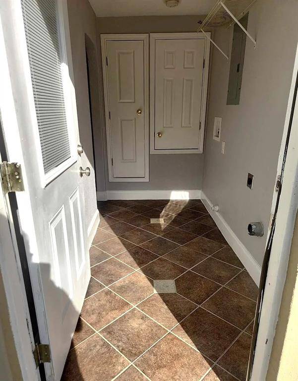 Newark, TX 76071,502 Wise Street