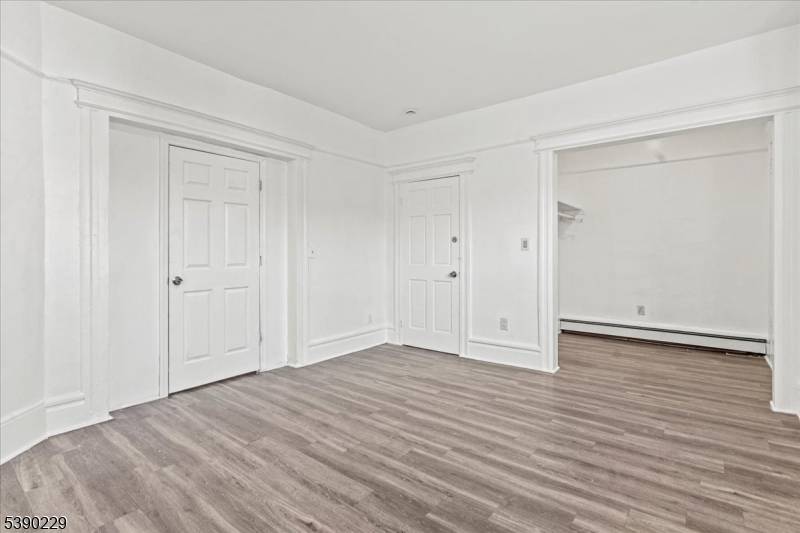 Newark City, NJ 07108,871 S 19Th St