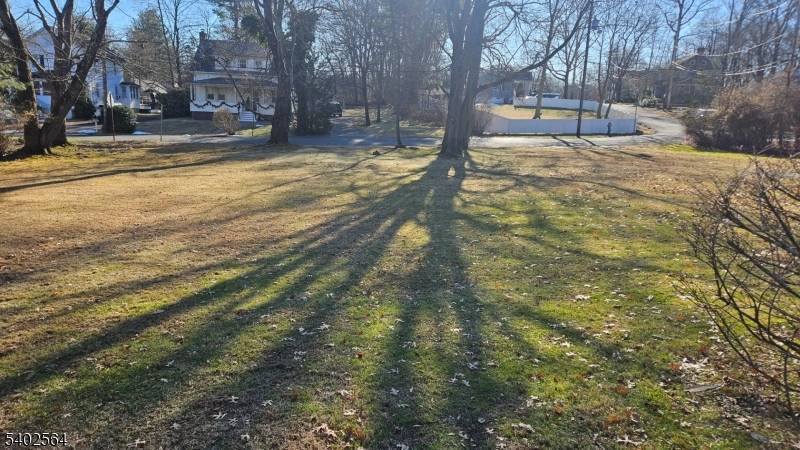 Long Hill Twp., NJ 07933,08-09 Castle Pl