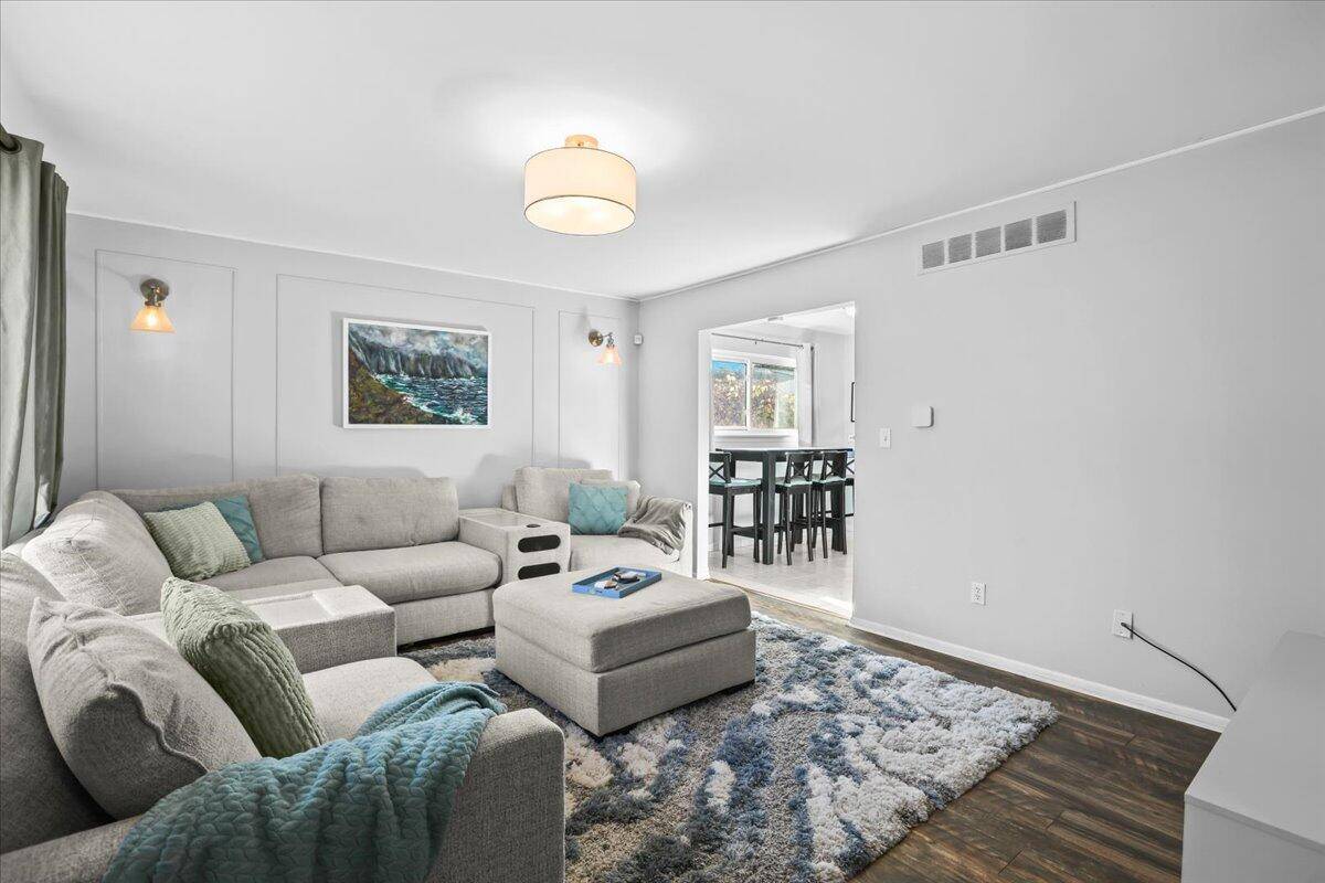 Southfield, MI 48076,29945 Everett ST