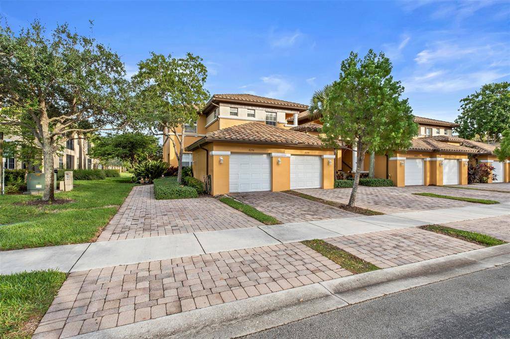 Parkland, FL 33076,8296 NW 128th Ln #8296