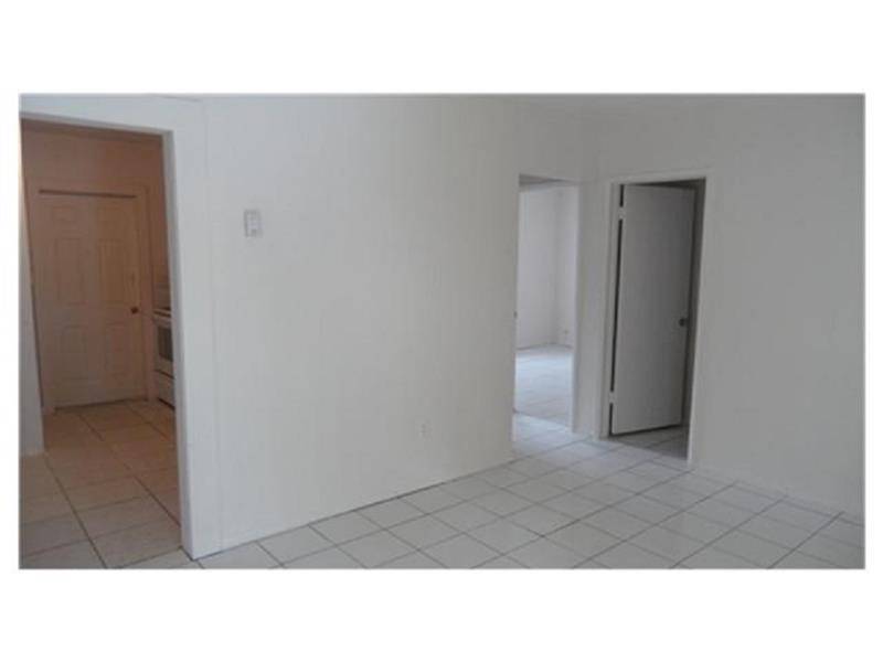 Oakland Park, FL 33309,324 NW 42ND ST