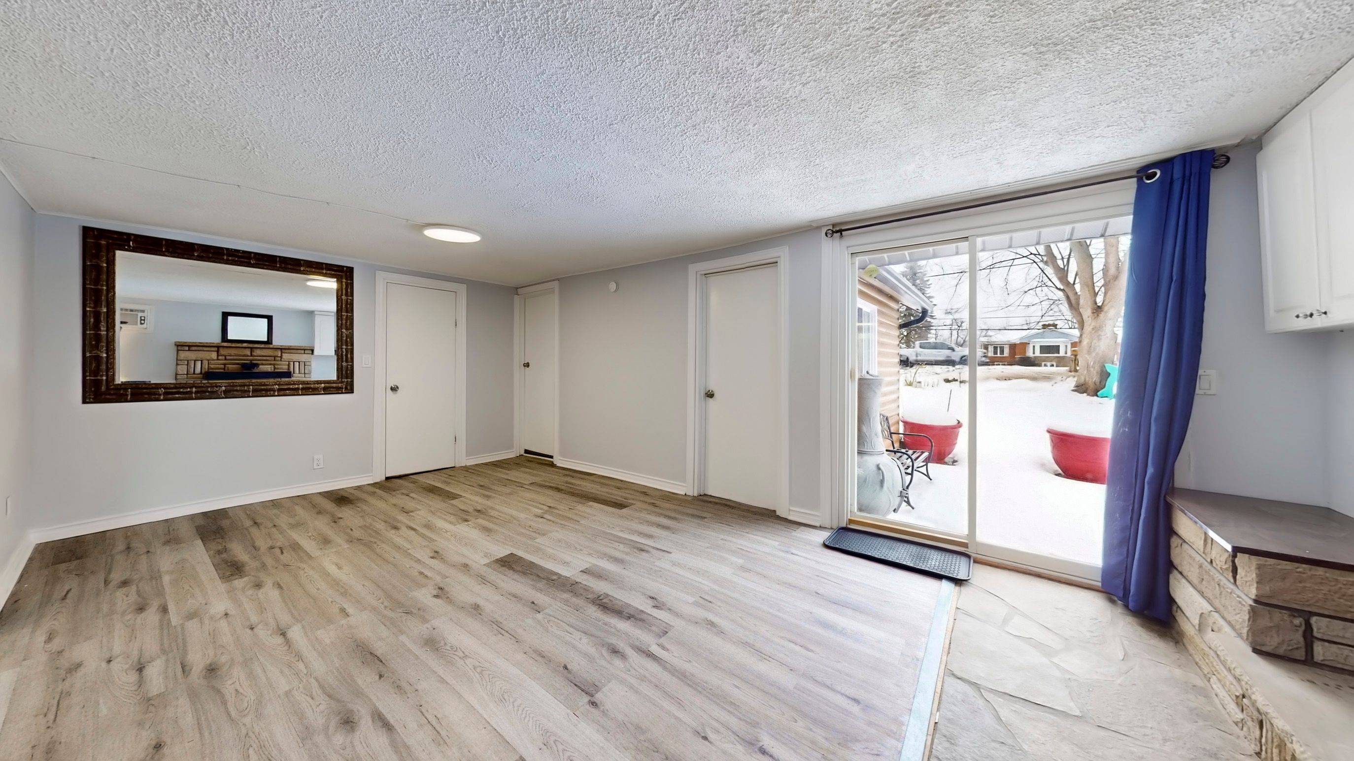 Georgina, ON L0E 1N0,31474 Lakeridge RD