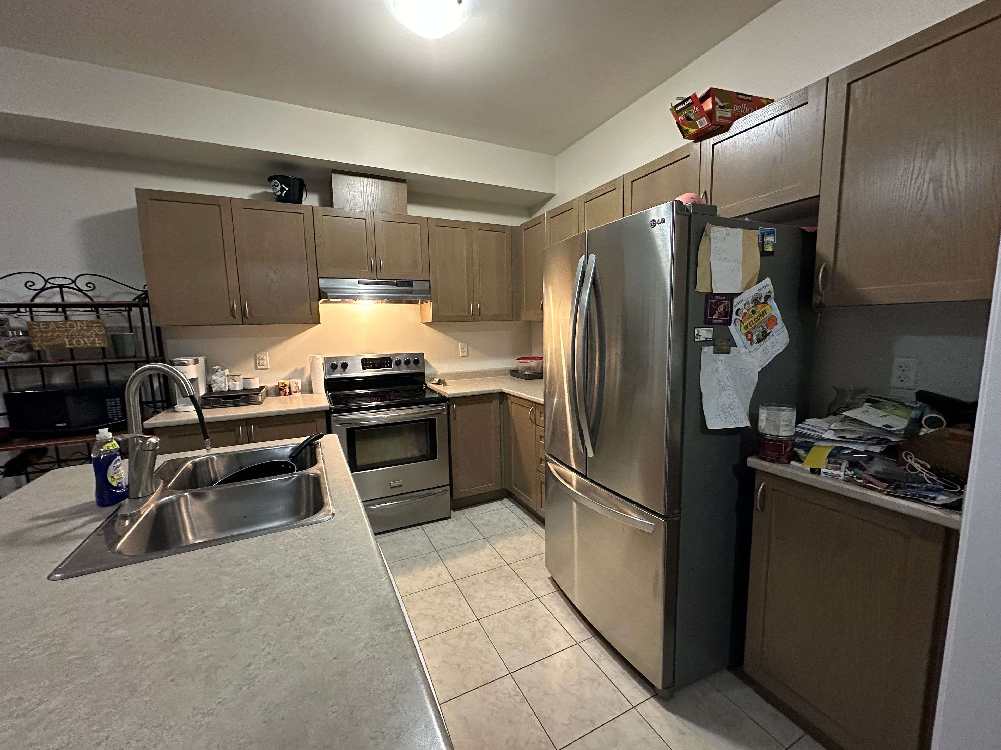 Milton, ON L9T 8L8,573 Murray Meadows PL