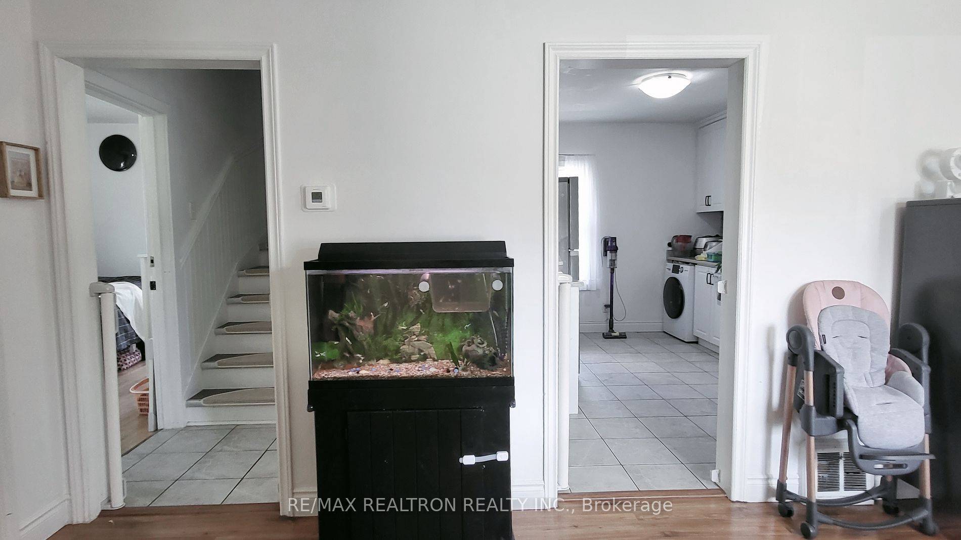 Hamilton, ON L9C 3B5,15 West 1st ST