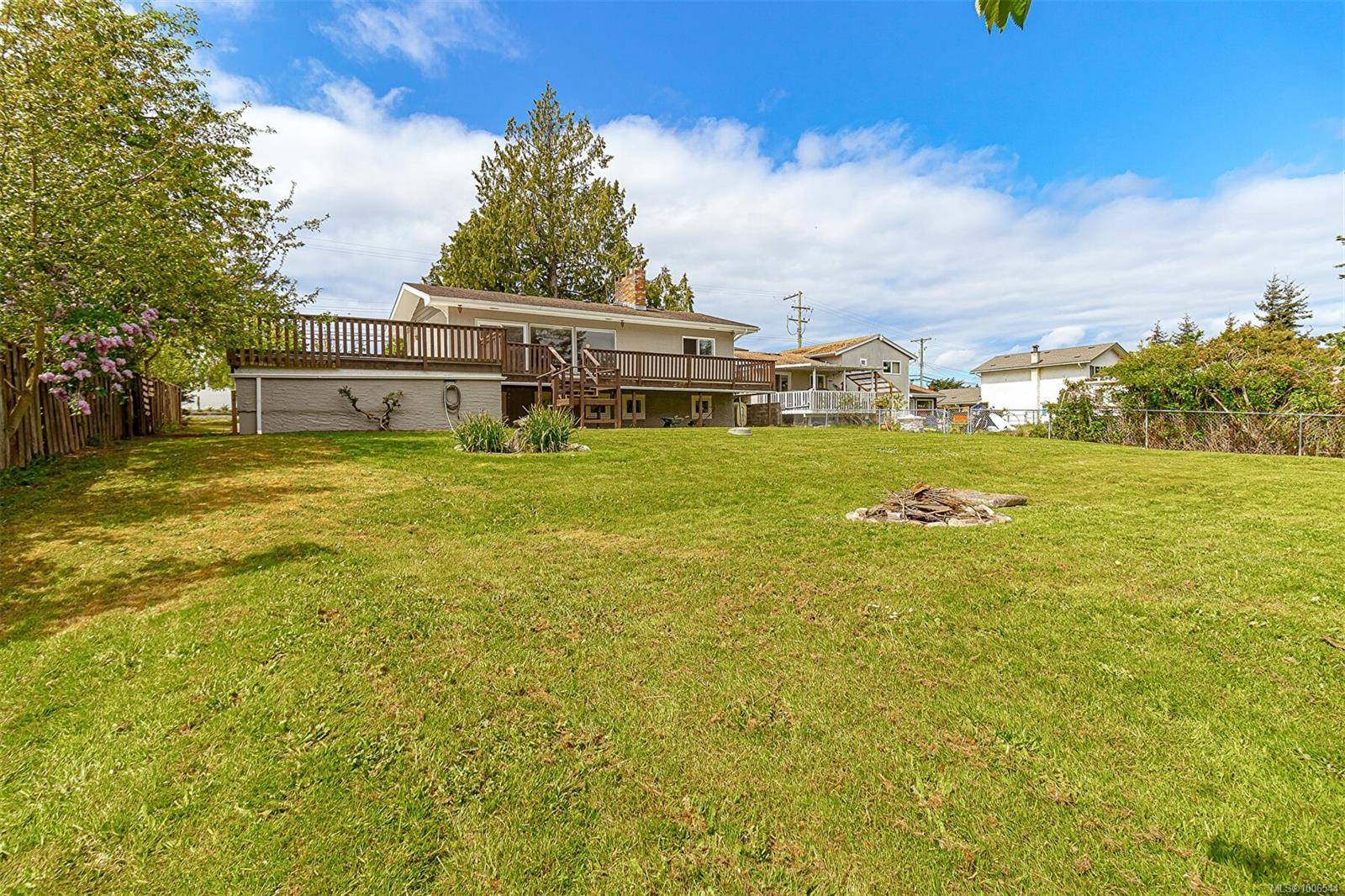 Sooke, BC V9Z 1H9,2115 Church Rd