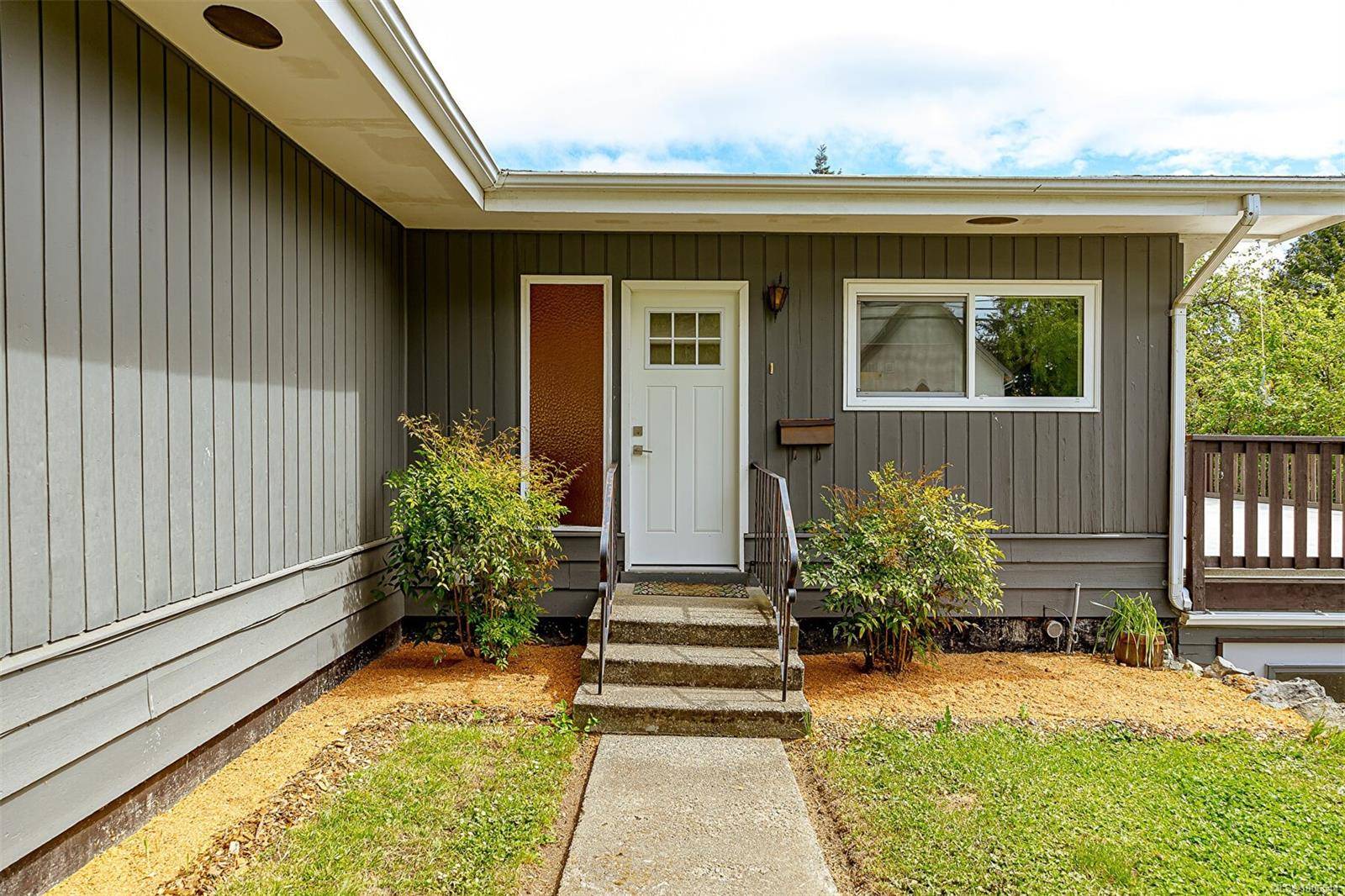 Sooke, BC V9Z 1H9,2115 Church Rd