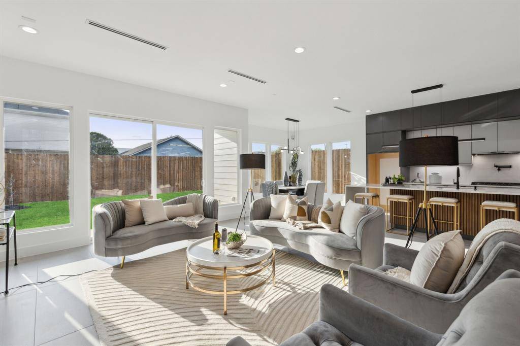 Dallas, TX 75212,4031 Brundrette Street