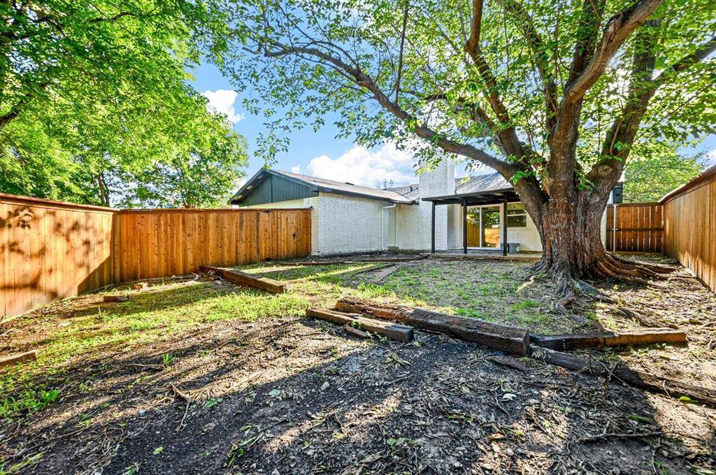 Dallas, TX 75243,11919 Bushmills Road