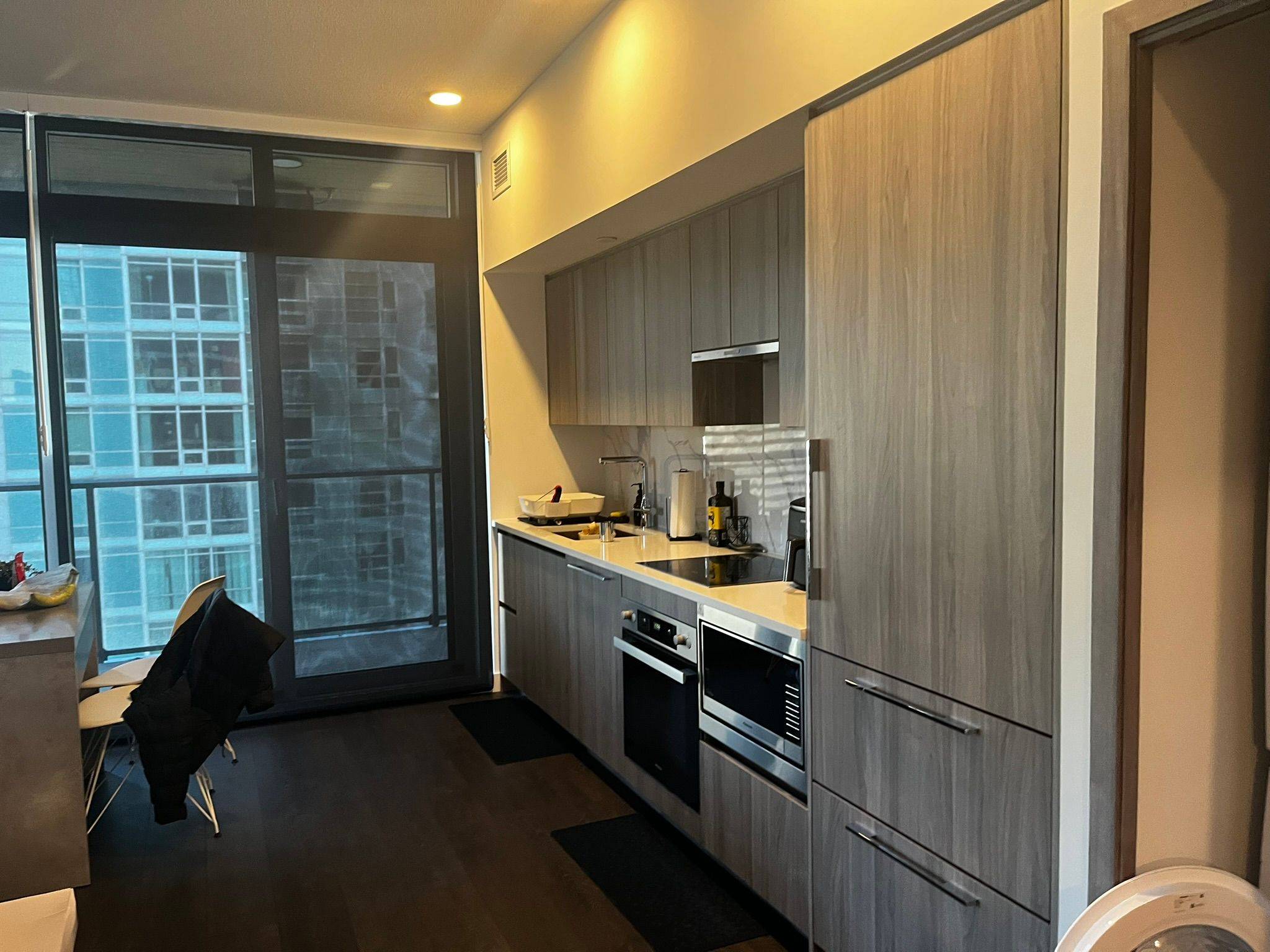 Toronto C01, ON M5V 0X3,1 Concord Cityplace WAY #2603