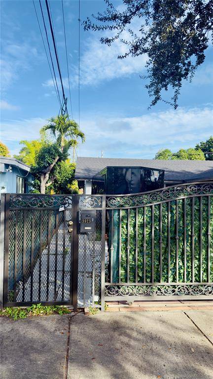 Miami, FL 33155,3923 SW 62nd Ct #1