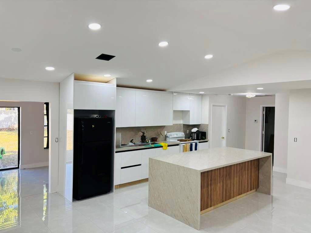 Cape Coral, FL 33990,1117 SE 19th Ter