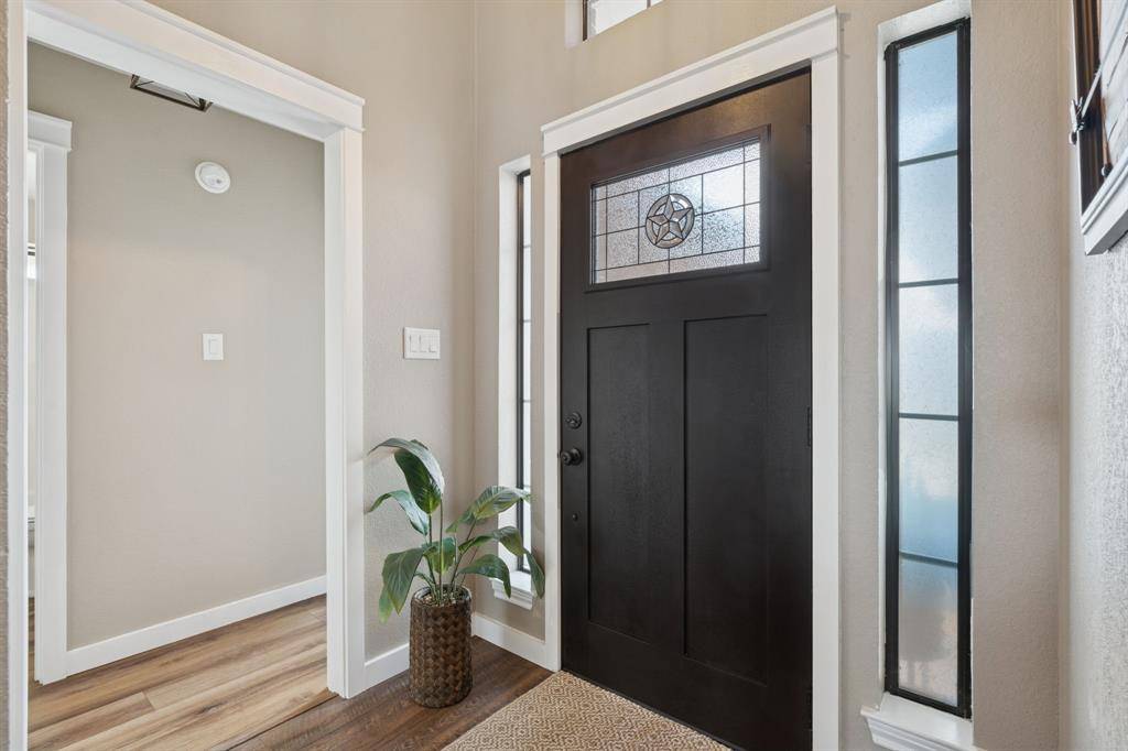 Rio Vista, TX 76093,500 S Cleburne Whitney Road