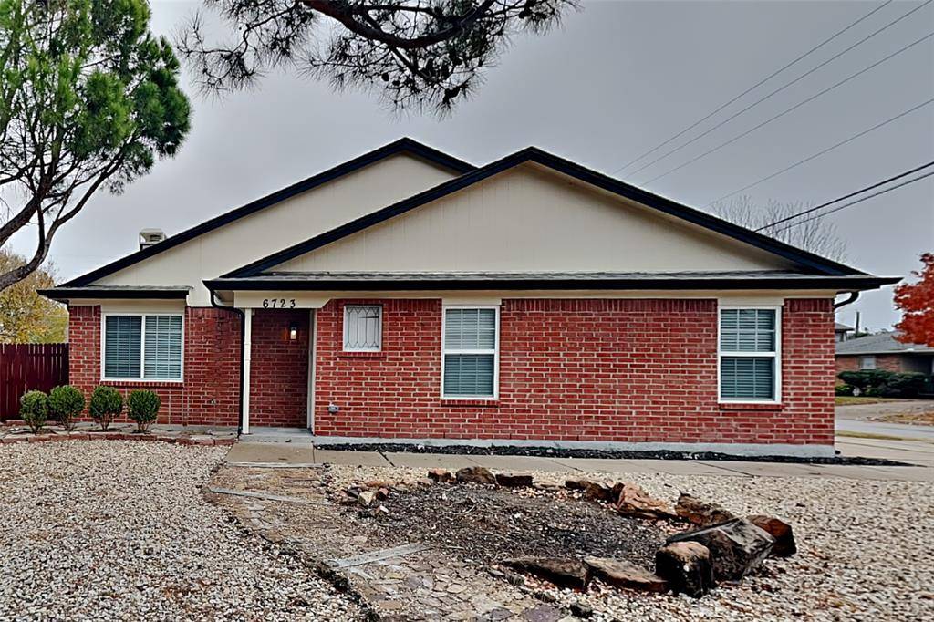 Arlington, TX 76001,6723 Cherrytree Drive