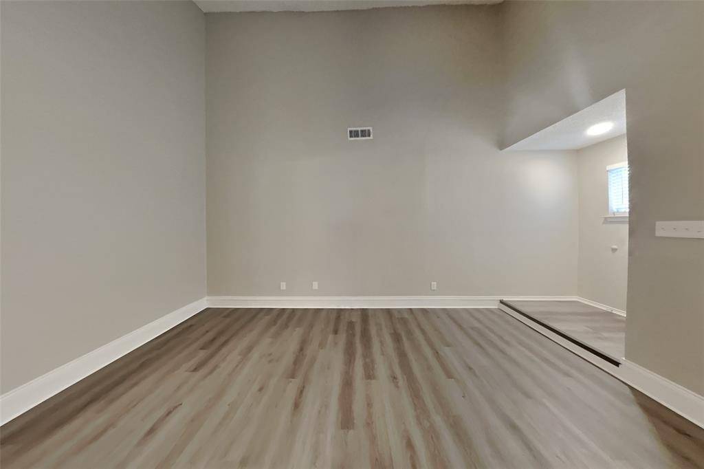 Arlington, TX 76001,6723 Cherrytree Drive