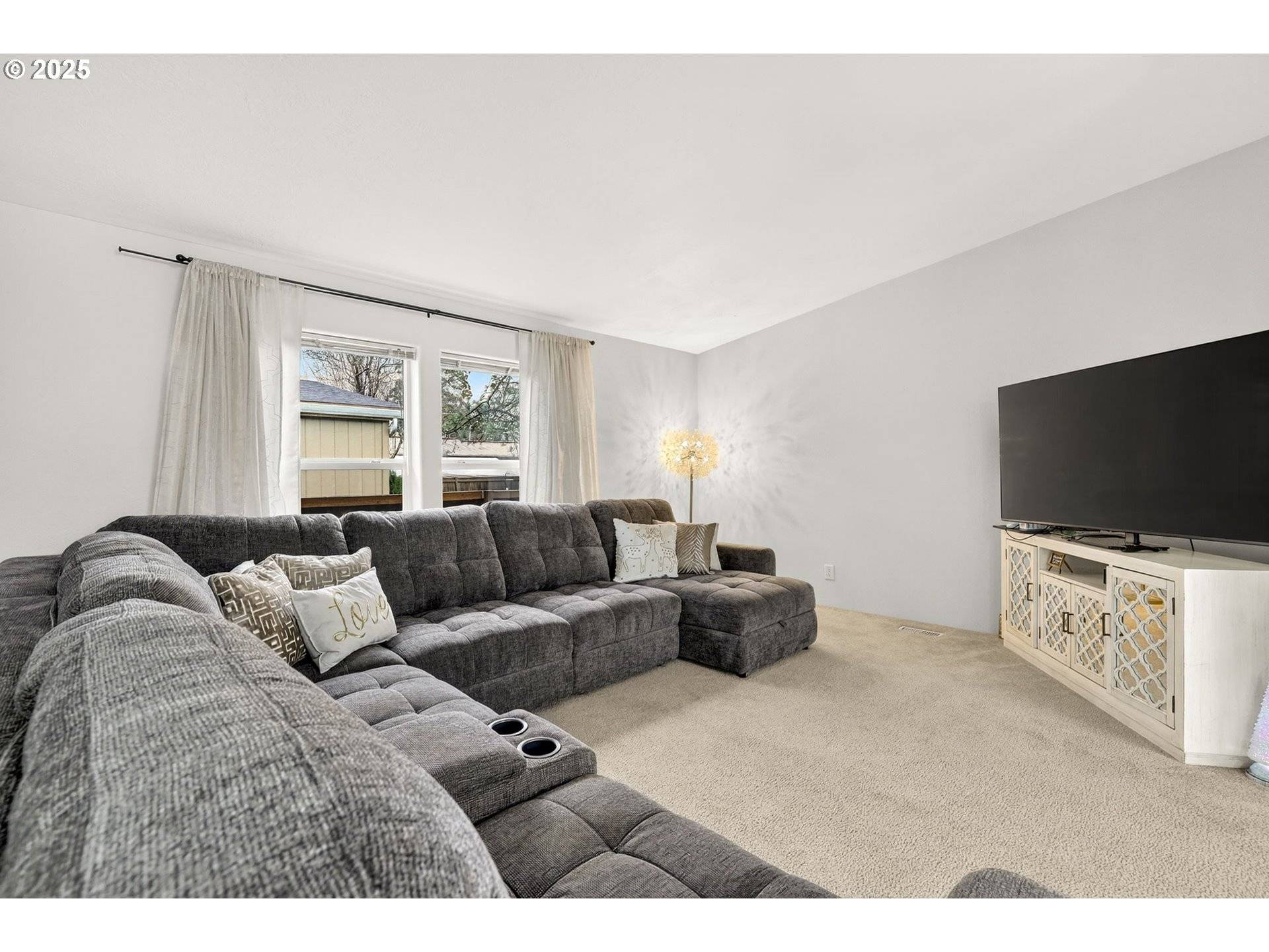 Woodburn, OR 97071,1614 GRANITE ST