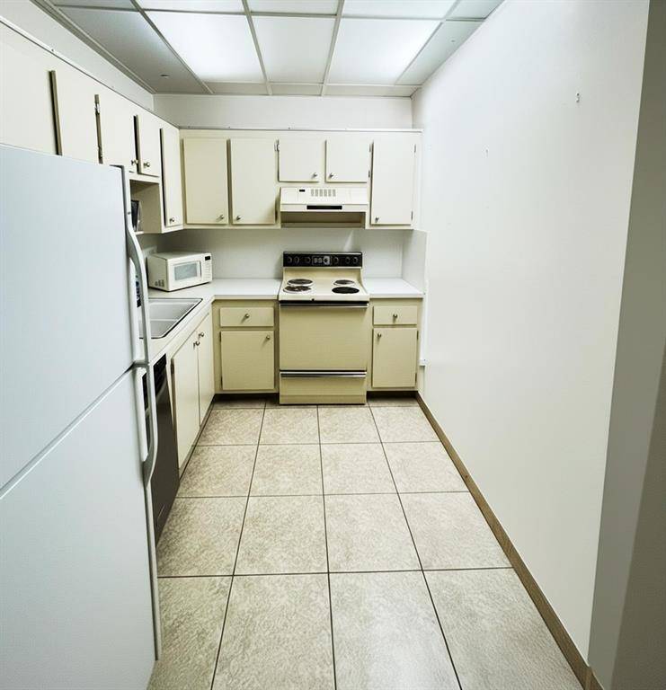 Hollywood, FL 33021,901 Hillcrest Dr #307