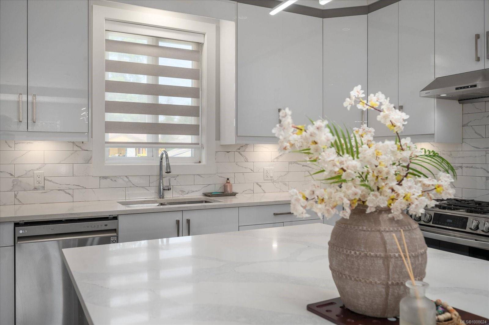 Nanaimo, BC V9T 5K5,4168 Uplands Dr