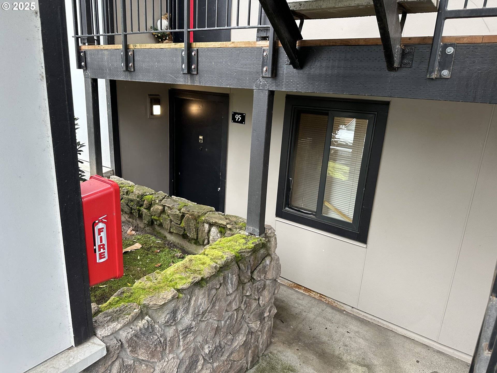 Beaverton, OR 97005,14095 SW WALKER RD #95