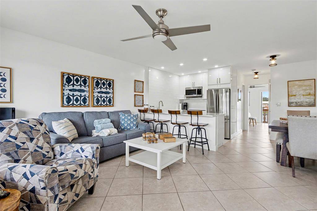 Hallandale Beach, FL 33009,901 SW 11th Ave #16H