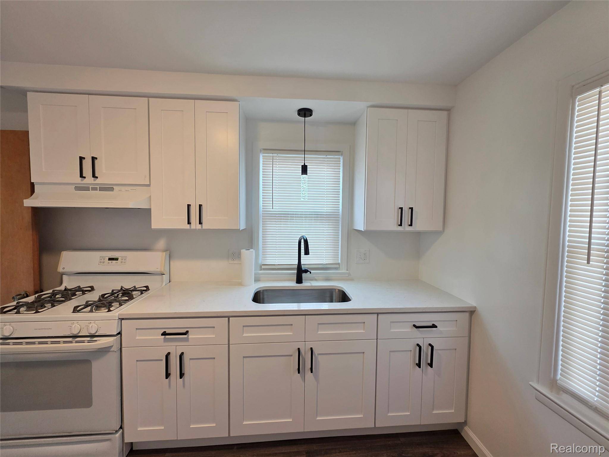 Roseville, MI 48066,28040 Rosemont ST