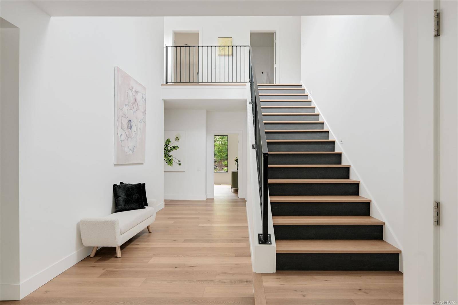 Victoria, BC V8S 1T3,1542 Despard Ave