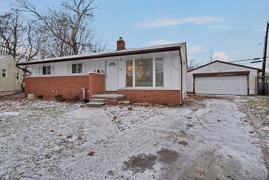 Westland, MI 48185,31208 Windsor ST