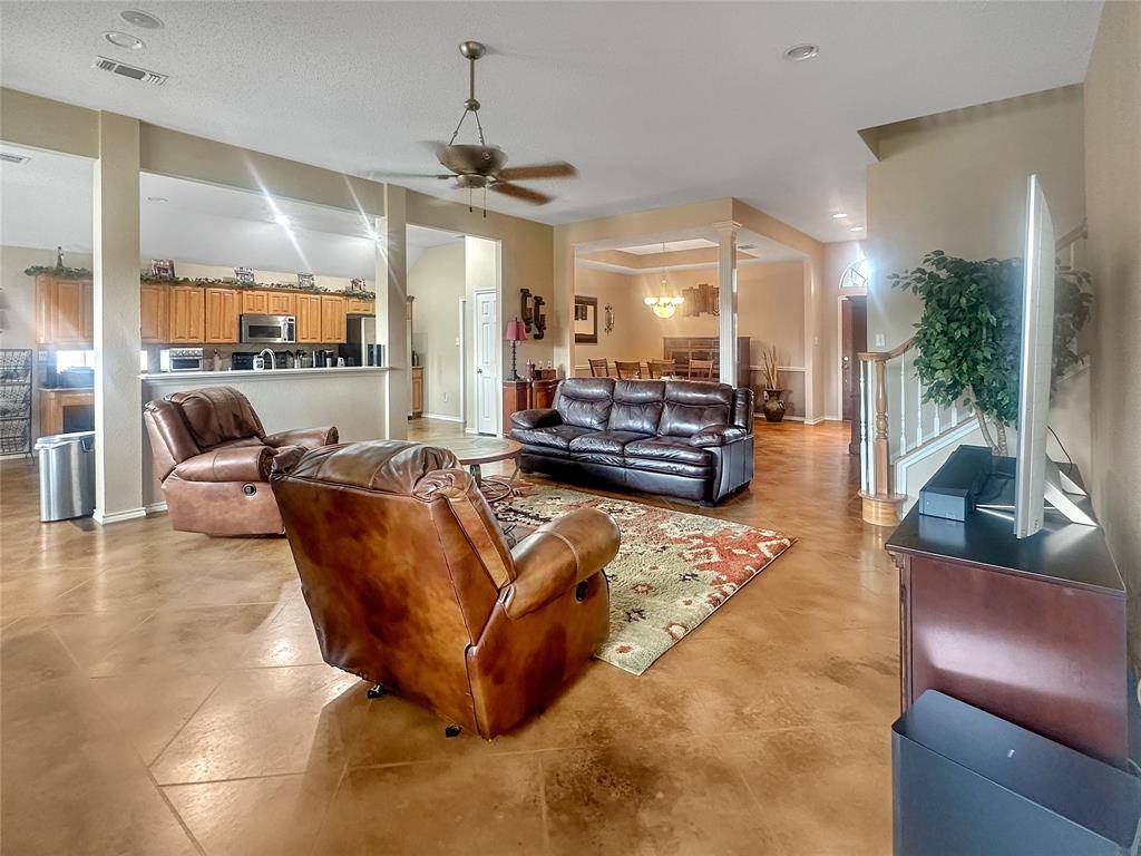 Benbrook, TX 76126,10717 Greenview Court